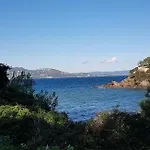 200 M A Pied Terrasse Vue Salins Bus Pour Iles *